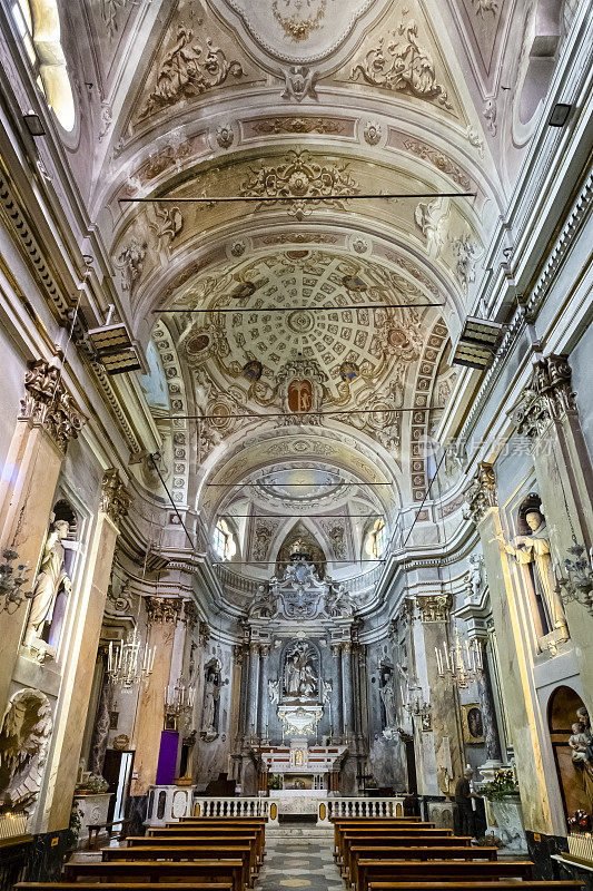 圣朱塞佩教堂内部在Sanremo，位于历史核心称为La Pigna